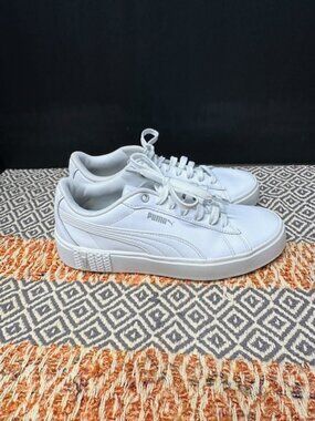 Puma Smash V2 Platform Sneakers Woman's Size 7.5